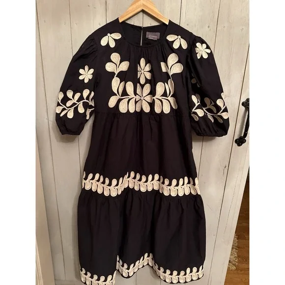 Anthropologie Embroidered Puff Sleeve Dress Floral Cotton Black Ivory XL Worn 1X - Picture 5 of 11